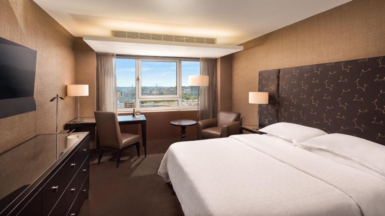 Chambre Lit Queen-Size Premium Deluxe - Vue sur Ville - Étage Supérieur